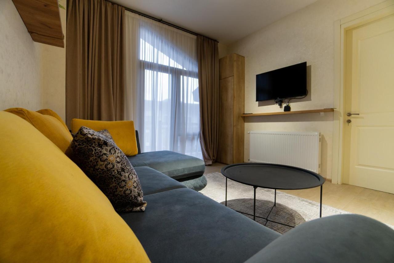 Zarku Apartments Бакуриани Екстериор снимка