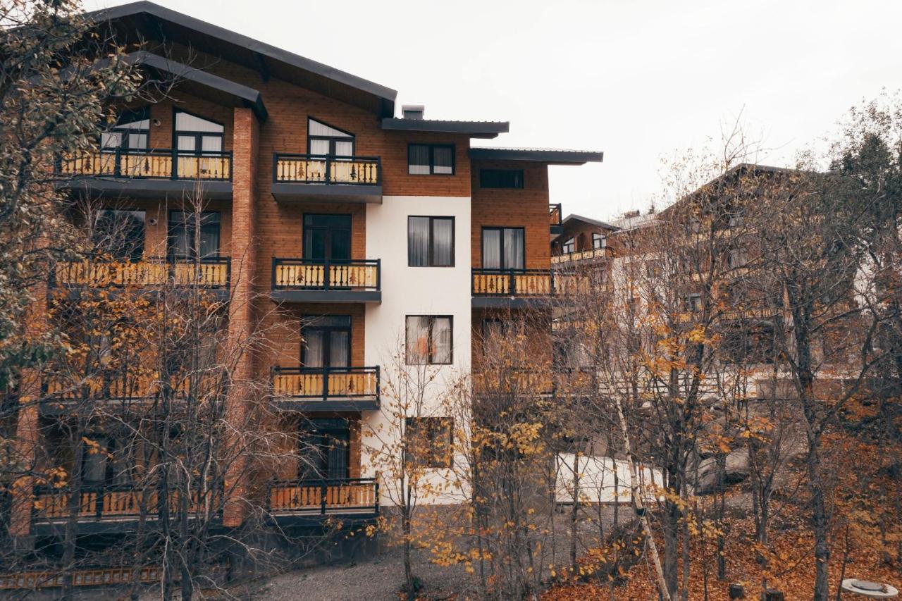 Zarku Apartments Бакуриани Екстериор снимка